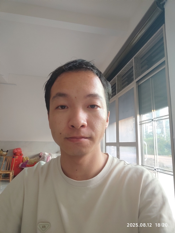 杨培鑫的第一张照片--韶关蓝颜知己交友网